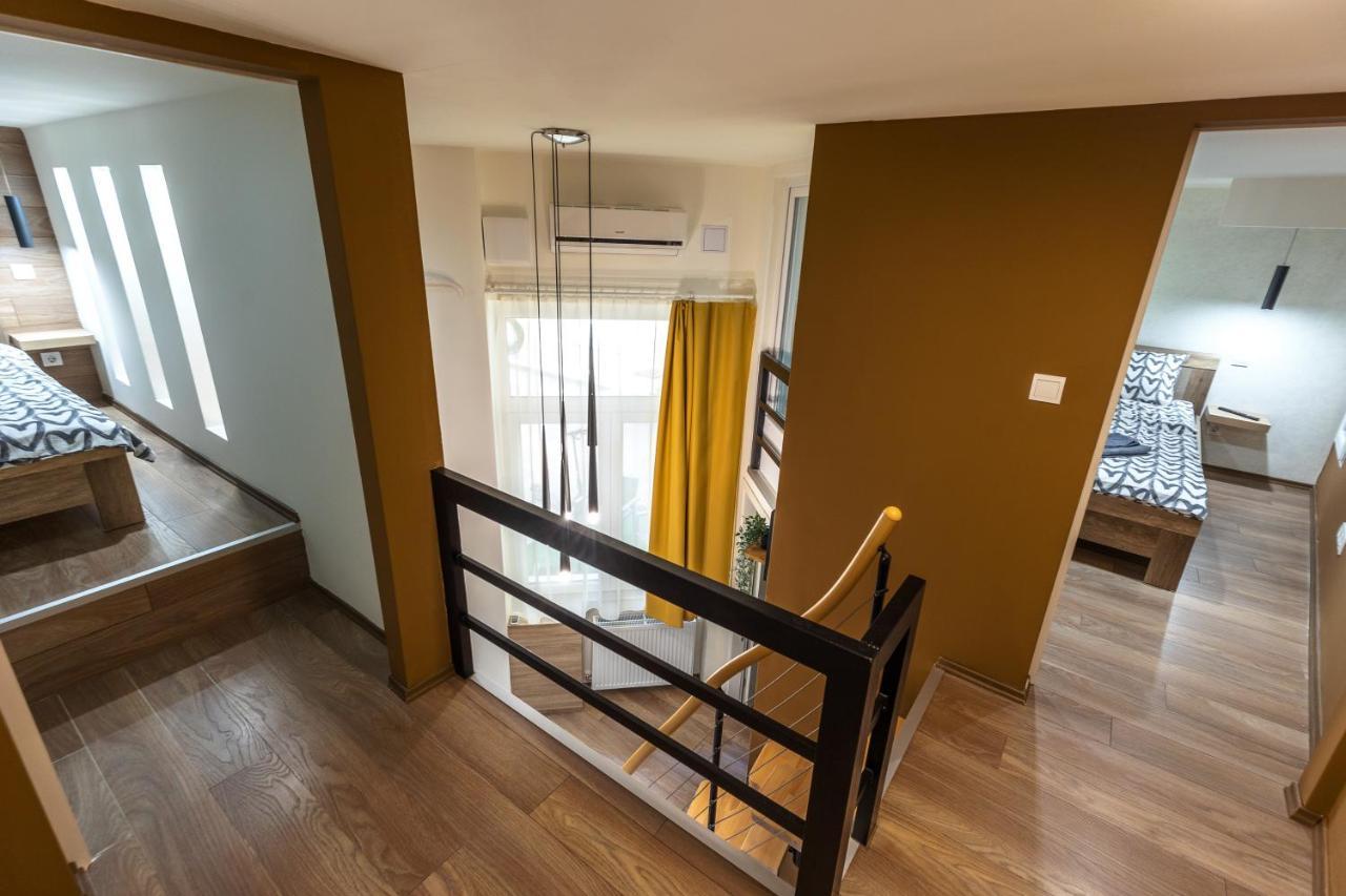 Kazinczy 10 Apartment With 3 Bedrooms Budapeşte Dış mekan fotoğraf